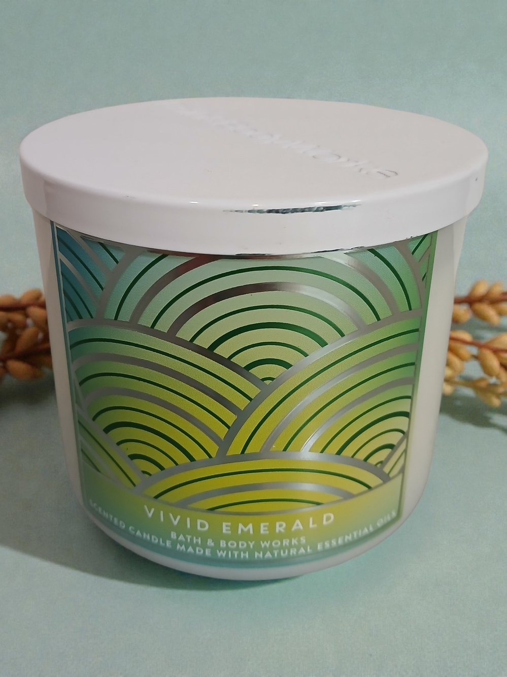 Bath & Body Works Green & Yellow Scented 3-Wick Candle